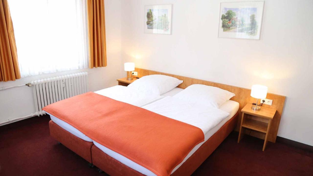Hotel Garni Kluth Bonn Room photo